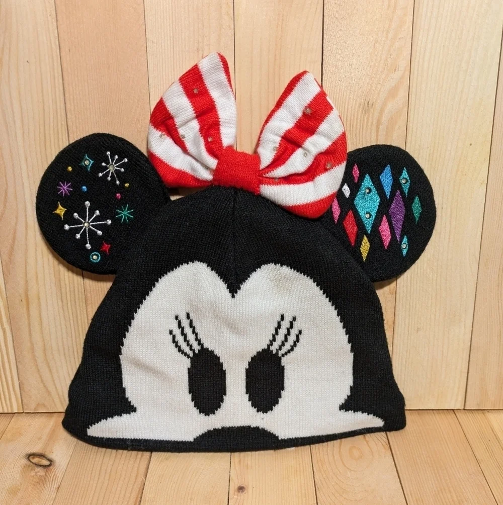 Kids Black and Red Minnie Mouse Beanie battery operated lights up